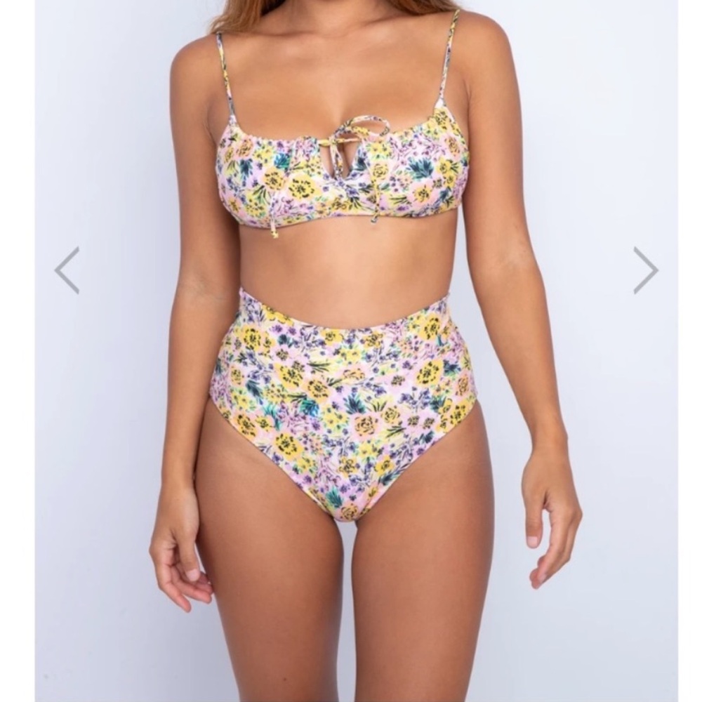 Skatie Demi Top + Scarlette Bottom Set in Florence